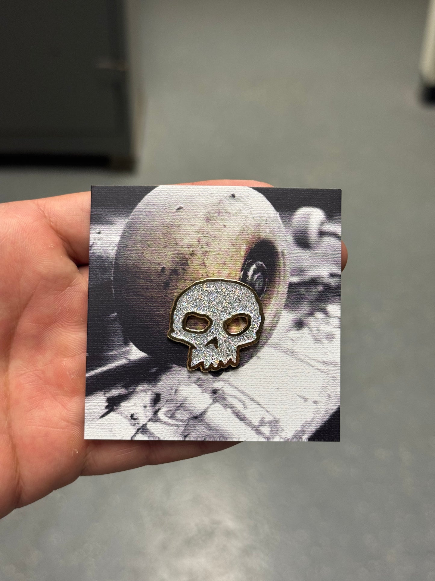 Zero Pin (Gold/Silver)